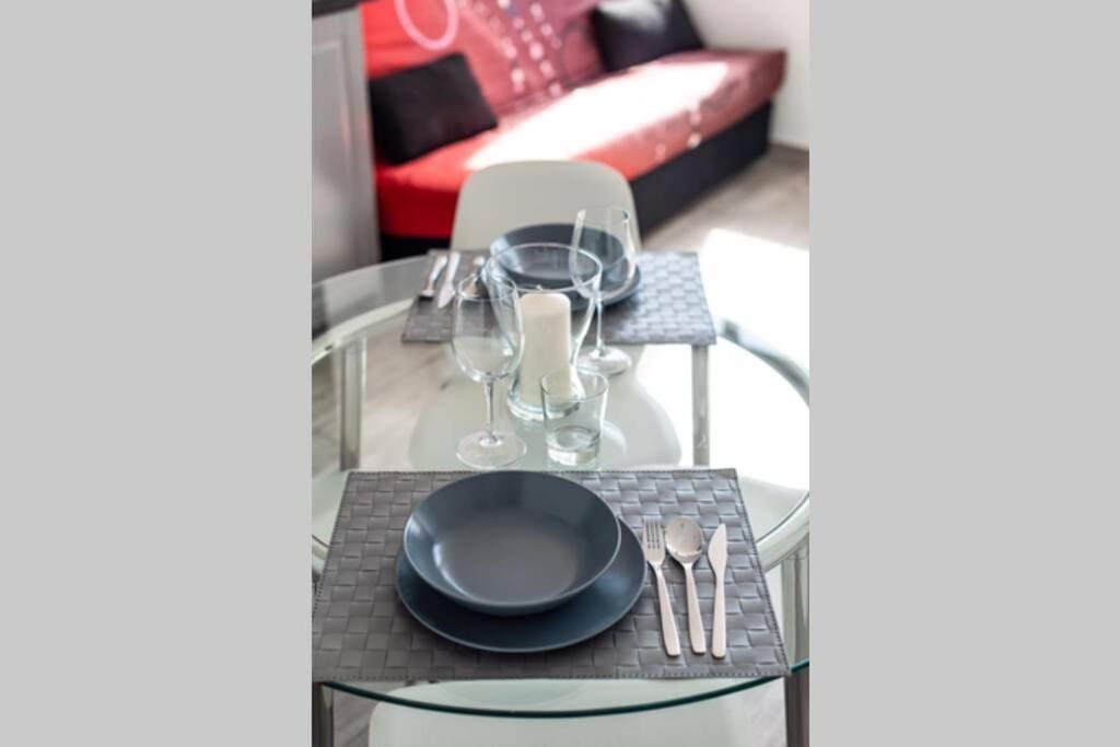 Los Molinos Apartment Ocean View بلايا ديل إنغلز المظهر الخارجي الصورة